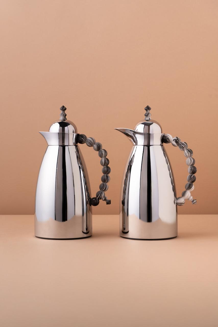 reem art - Al Ma'azeem Flasks Set 2 Pcs 1L